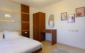 The Queen Guest House